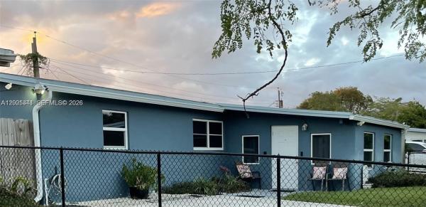 Boulevard Heights, 800 N 70th Ave, Hollywood, Florida 33024, image 1