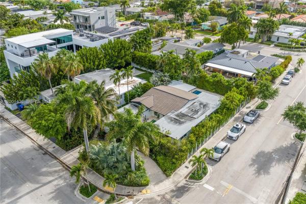 Treasure Plaza, 7501 Adventure Ave, North Bay Village, Florida 33141, image 1