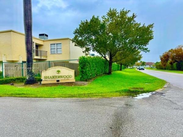 Shakerwood, 1569 Shaker Cir, Wellington, Florida 33414, image 1