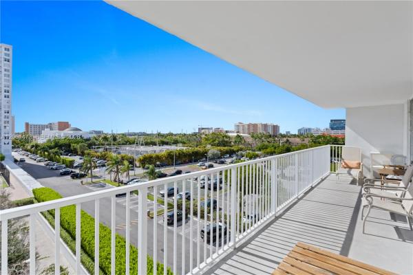 Admirals Port East, 2851 NE 183rd St #502E, Aventura, Florida 33160, image 1