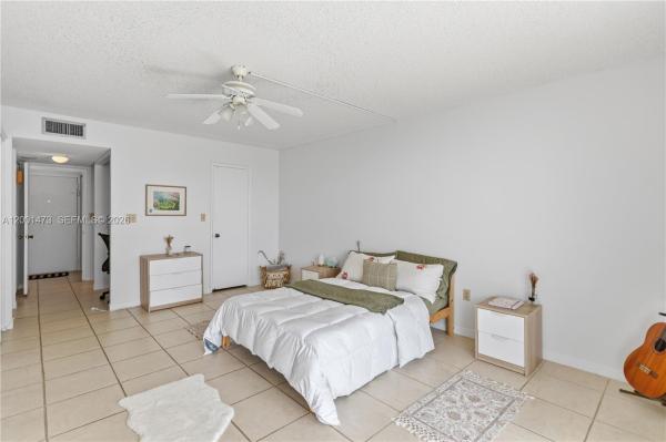 Admirals Port East, 2851 NE 183rd St #502E, Aventura, Florida 33160, image 3
