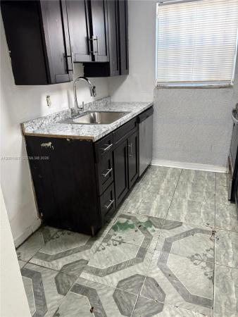 270 NE 142nd St #14A, Unincorporated Dade County, Florida 33161, image 1