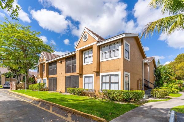 Vista Lago At The Hammocks, 10680 SW 155th Pl #1405, The Hammocks, Florida 33196, image 1