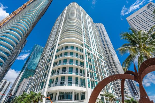 Met 1, 300 S Biscayne Blvd #T-2416, Miami, Florida 33131, image 1