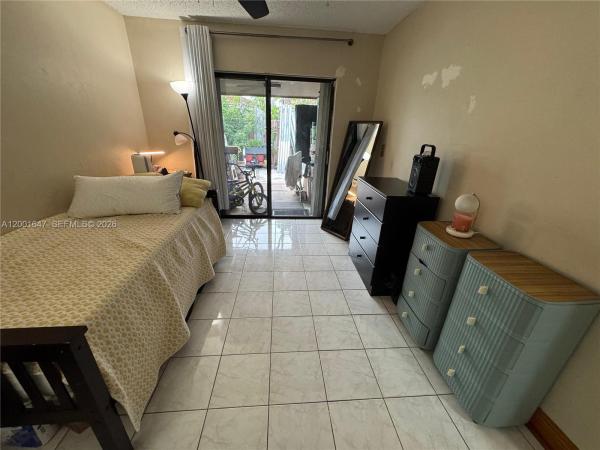 7010 SW 103rd Pl, Unincorporated Dade County, Florida 33173, image 1