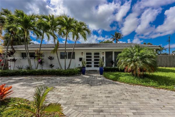 Hollywood Golf Estates, 1220 Azalea Cres, Hollywood, Florida 33019, image 1