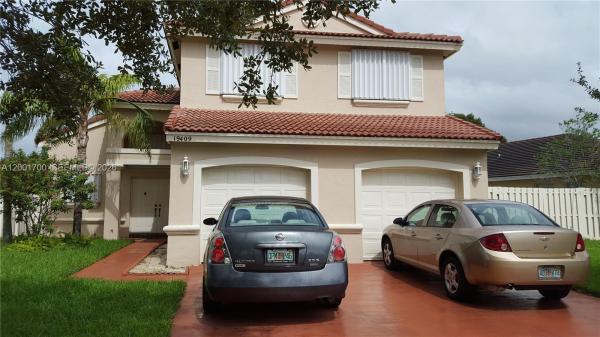 Keystone Lake, 19409 NW 24th Pl, Pembroke Pines, Florida 33029, image 1