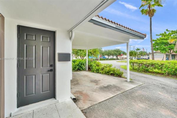 Coral Ridge Isles, 1611 NE 50th Ct #5, Fort Lauderdale, Florida 33334, image 1