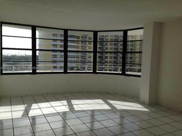 Oceanside Plaza, 5555 Collins Ave #8S, Miami Beach, Florida 33140, image 1
