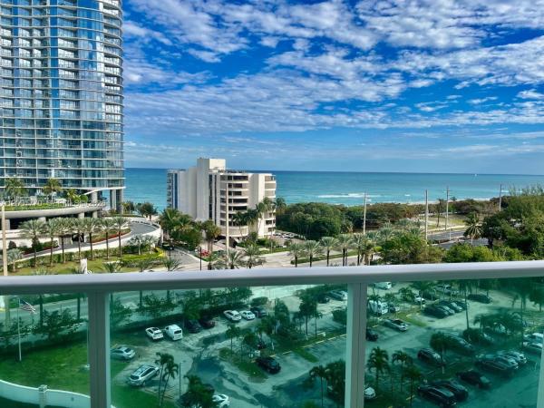 Arlen House East, 100 Bayview Dr #1006, Sunny Isles Beach, Florida 33160, image 1