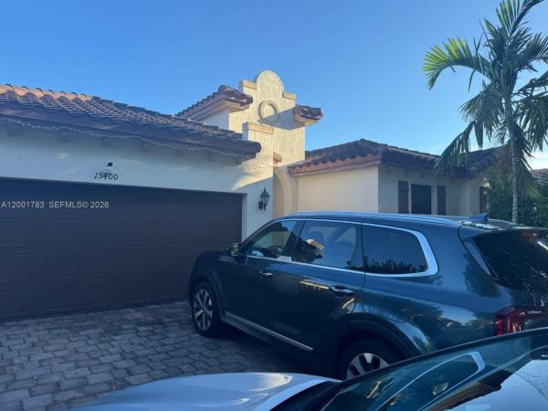 15400 SW 176th Ln, Unincorporated Dade County, Florida 33187, image 2