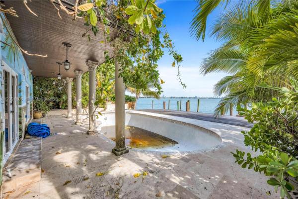 Isle Of Normandy, Miami Beach, Florida 33141, image 1