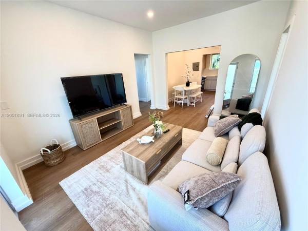 Commercial, 1535 West Ave #5, Miami Beach, Florida 33139, image 1