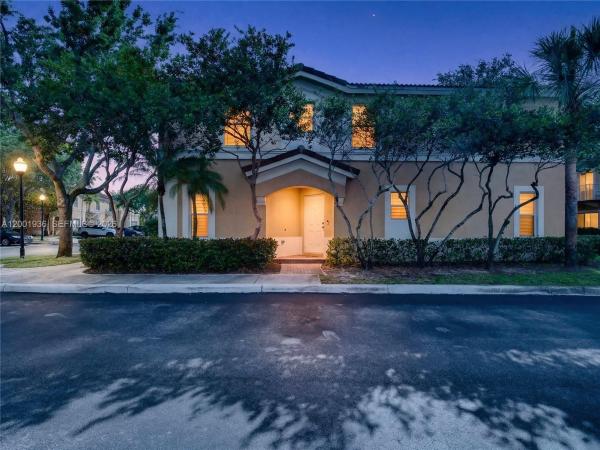 Melrose Point, 3004 SW 129th Way #150, Miramar, Florida 33027, image 1