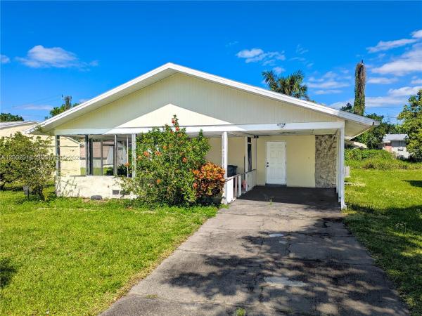 317 Montgomery Ave, Fort Myers, Florida 33905, image 1