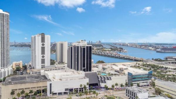 Canvas, 1600 NE 1st Ave #1601, Miami, Florida 33132, image 1