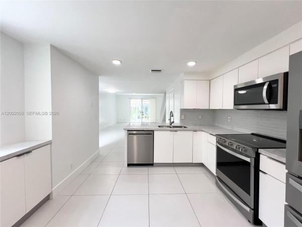San Sebastian, 1524 Coronado Rd #5-35, Weston, Florida 33327, image 1