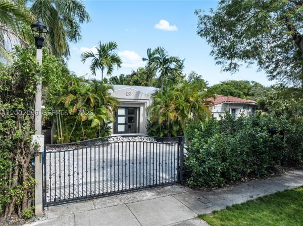 Palm View, 1735 Michigan Ave, Miami Beach, Florida 33139, image 2