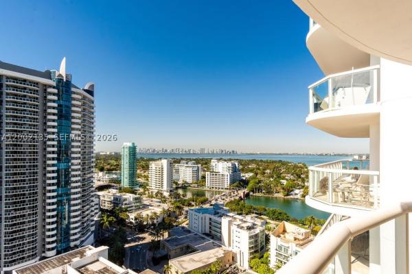 Akoya, 6365 Collins Ave #2306, Miami Beach, Florida 33141, image 3