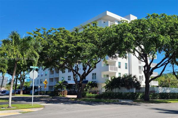 Imperial Point, 6000 NE 22nd Way #7D, Fort Lauderdale, Florida 33308, image 1