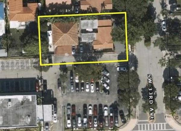 Auburndale Tamiami Trail, 710 SW 33rd Ave, Miami, Florida 33135, image 1