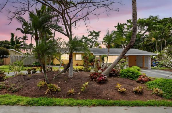 Meadowbrook, 408 NW 21st St, Wilton Manors, Florida 33311, image 1