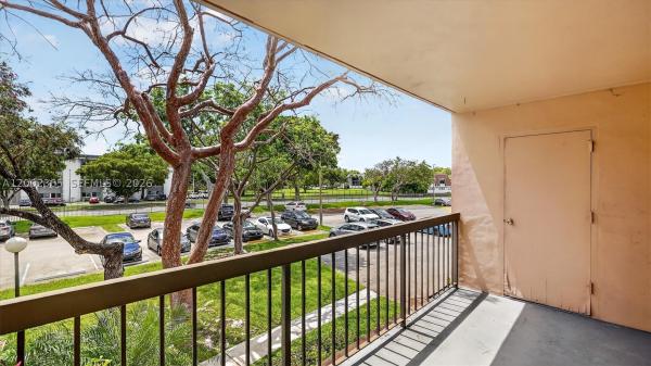 10975 SW 107th St #202, Unincorporated Dade County, Florida 33176, image 3