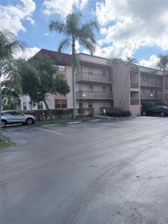 Holiday Springs, 3040 Holiday Springs Blvd #110, Margate, Florida 33063, image 1