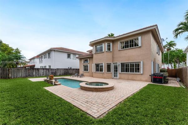 Mediterranea At Doral Isles, 6914 NW 113th Pl, Doral, Florida 33178, image 2