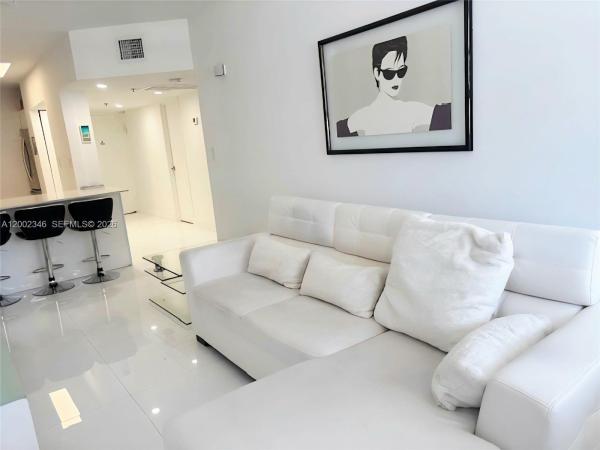The Decoplage, 100 Lincoln Rd #927, Miami Beach, Florida 33139, image 1