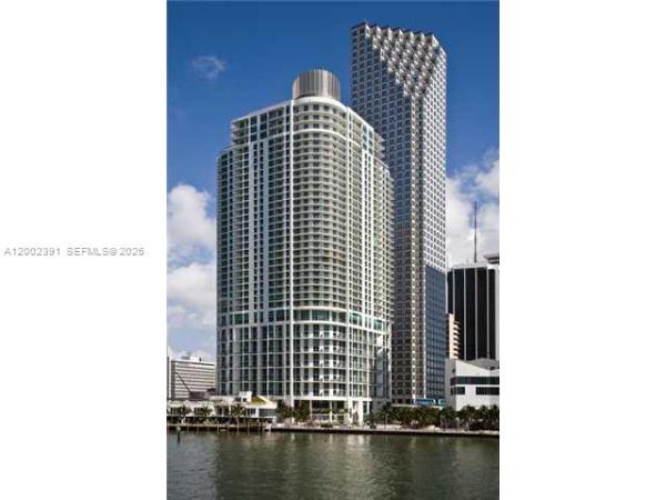 Met 1, 300 S Biscayne Blvd #PH-3903, Miami, Florida 33131, image 1