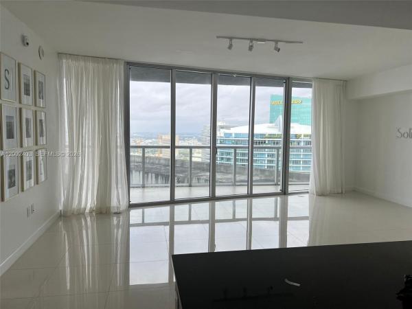 Icon Brickell Tower 1, 475 Brickell Ave #5508, Miami, Florida 33131, image 1