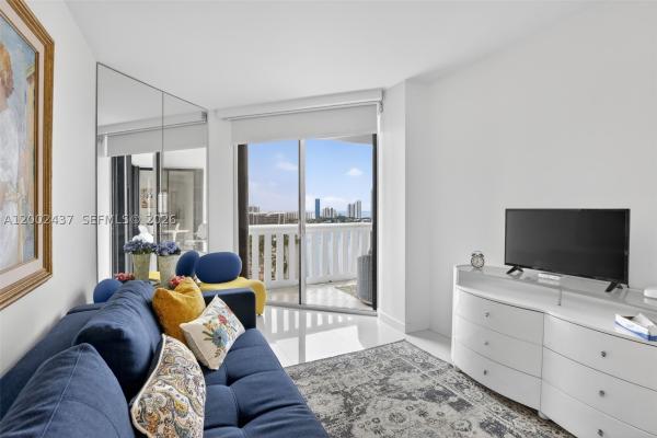3000 Island Boulevard, 3000 Island Blvd #2404, Aventura, Florida 33160, image 1
