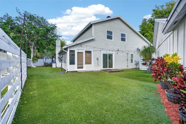 14914 SW 142nd Pl, Unincorporated Dade County, Florida 33186, image 2