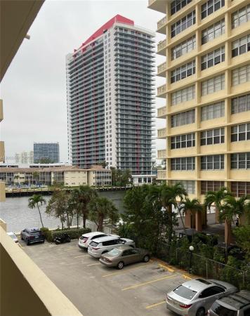 Plaza Towers, 1833 S Ocean Dr #309, Hallandale Beach, Florida 33009, image 2