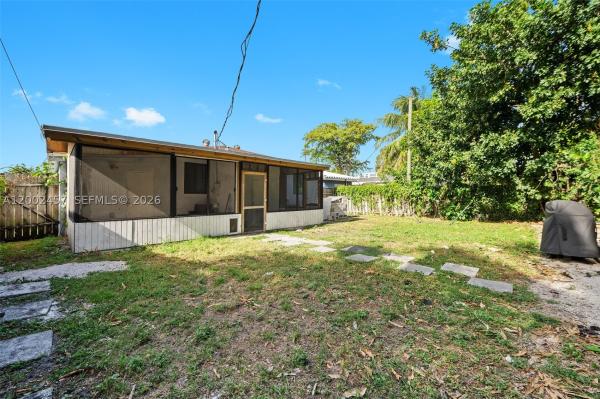 Hollywood Little Ranches, 2410 Jackson St, Hollywood, Florida 33020, image 1