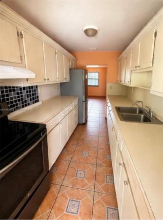 185 NW 82nd St #1, Unincorporated Dade County, Florida 33150, image 1