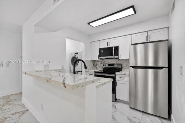 Royal Poinciana, 1227 SW 46th Ave #314, Pompano Beach, Florida 33069, image 2