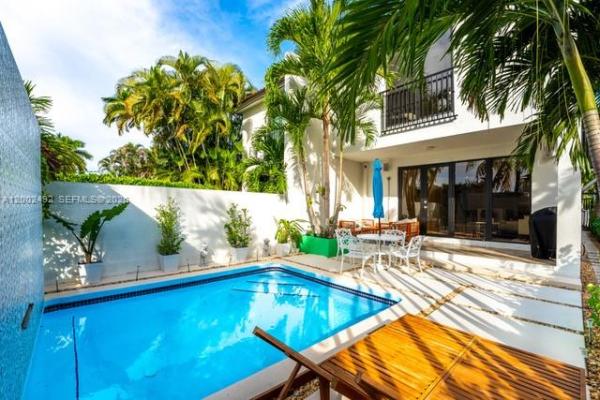 2766 SW 33rd Ave, Miami, Florida 33133, image 1