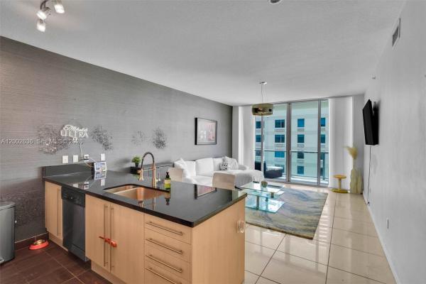 Axis On Brickell South, 79 SW 12th St #1605-S, Miami, Florida 33130, image 2