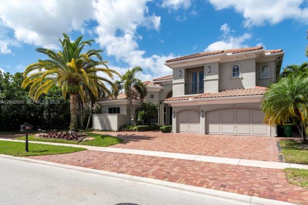 Hawks Landing, 651 Sweet Bay Ave, Plantation, Florida 33324, image 1