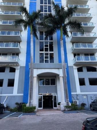 Blue Lagoon, Miami, Florida 33126, image 1