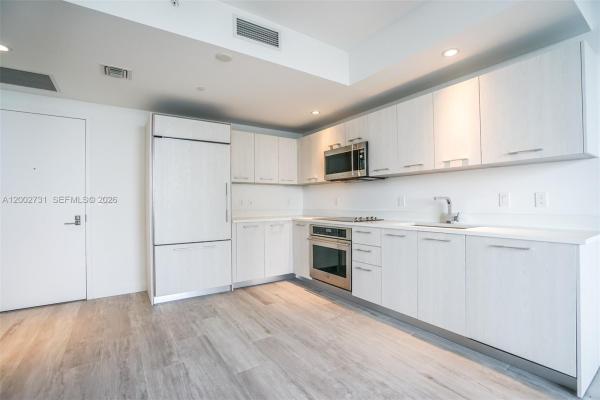 Brickell Heights West, Miami, Florida 33130, image 1
