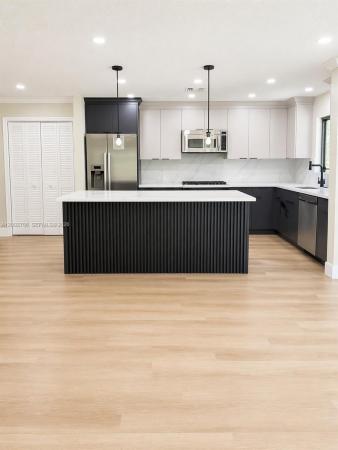 Lake Mango Shores, 2660 Starwood Cir, West Palm Beach, Florida 33406, image 2