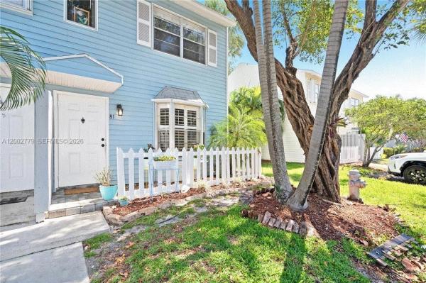 Lakebridge Townhomes, 81 SW 3rd St, Pompano Beach, Florida 33060, image 1