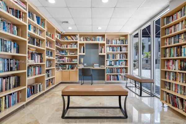 Allington Towers North, 1500 S Ocean Dr #F4, Hollywood, Florida 33019, image 1