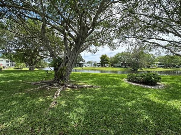 Tilford, 2 Tilford A, Deerfield Beach, Florida 33442, image 1