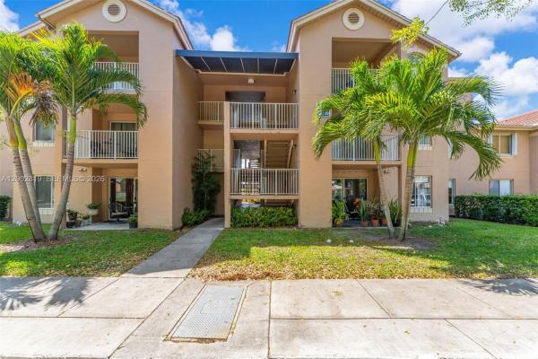 Royal Palm Place At The Hammocks, 10630 SW 157th Ct #106, The Hammocks, Florida 33196, image 1