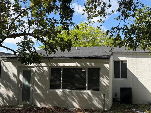 Railway Shops, 598 NW 53rd St, Miami, Florida 33127, image 1