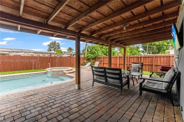 Miramar Tropical, 2310 De Soto Dr, Miramar, Florida 33023, image 3